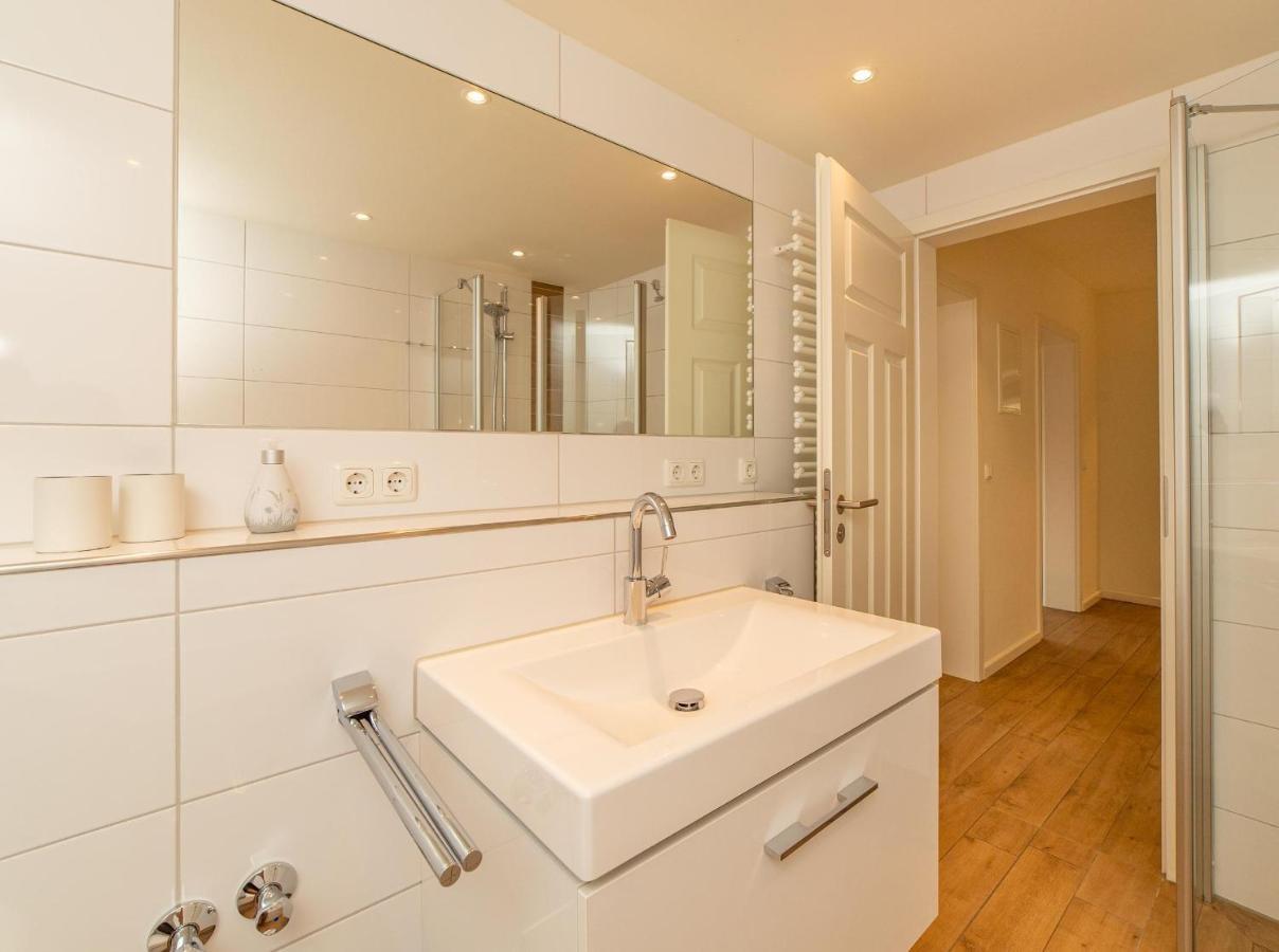 Haus Watthus - Wohnung Paradies Нибел Екстериор снимка