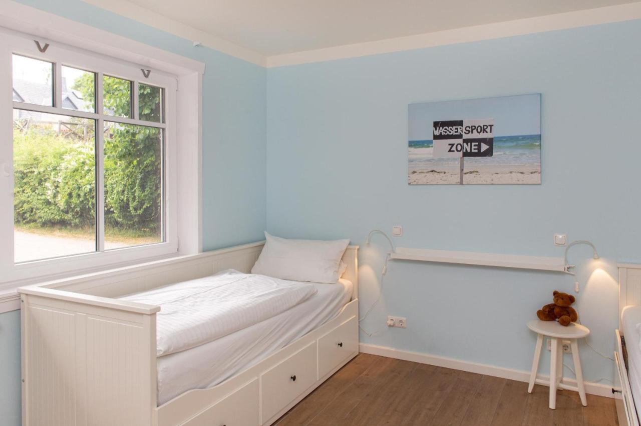 Haus Watthus - Wohnung Paradies Нибел Екстериор снимка